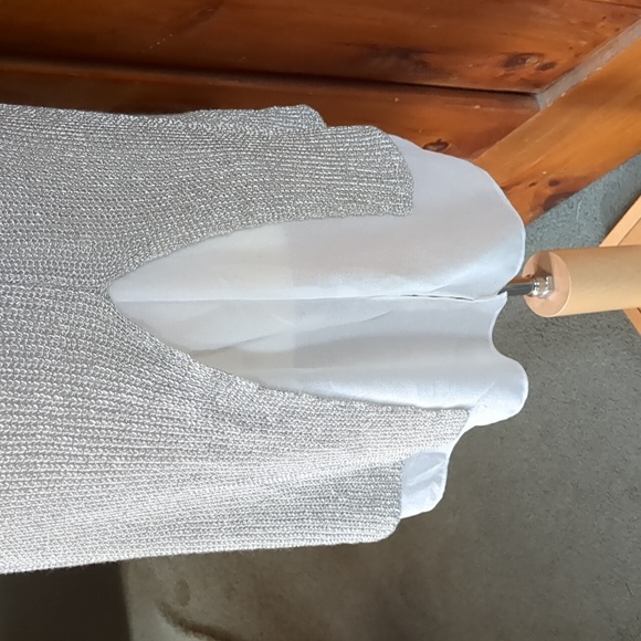 AVALIN* size XL sparkling fooler sweater 3/4 sleeve textured stitch front detail - Picture 5 of 9